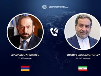 Արարատ Միրզոյանը հեռախոսազրույց է ունեցել Իրանի ԱԳ նախարար Սեյեդ Աբբաս Արաղչիի հետ