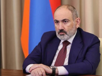 Փաշինյանը իր նոր մտասեւեռումների հետ մենակ է մնացել ․ «Հրապարակ»