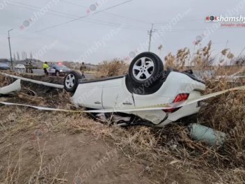 Արմավիրում «Nissan Murano»-ն բախվել է գազատար...