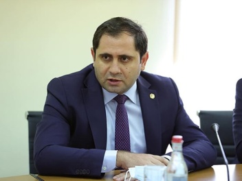 13,500 զինծառայող մասնակցել է ատեստավորման, որից 57%-ը ստացել է դրական գնահատական, աշխատավարձերն ավելացել են 205-470 հազար դրամով. Պապիկյան