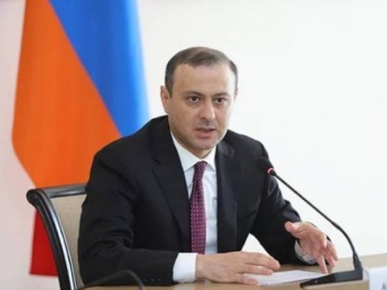 Եվ նորից՝ լուրջ «դիլեմայի» առջև. «Փաստ»
