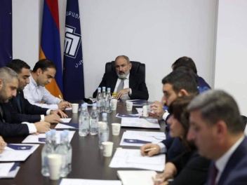 Փաշինյանը նոր «մաքրում» է սկսում. Կառավարության ներսում լարված մթնոլորտ է. «Ժողովուրդ»