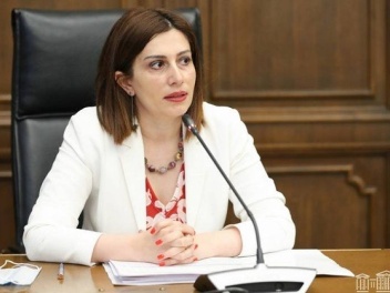 Ապարան- Քուչակ ճանապարհին ավտովթարից տուժել ե...