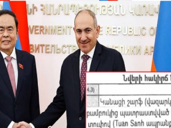 Փաշինյանը կանացի շարֆ է նվեր ստացել Վիետնամի...