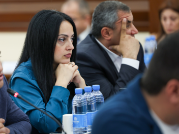 Երբ Նիկոլ Փաշինյանի մեքենան այրեցին, նա ավելի...