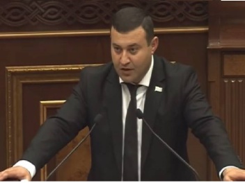 Ինչու է Նարեկ Գրիգորյանն իր աղջկա անունը Սմայ...