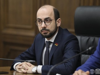 «ՔՊ»-ն չի բացահայտել Էջմիածնի քաղաքապետ Դիանա Գասպարյանի հրաժարականի դիմումի պատճառները