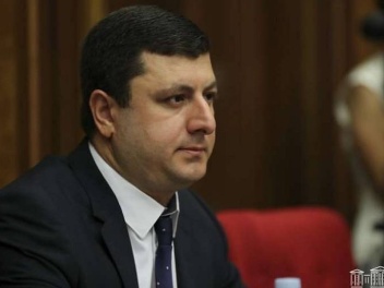 ԶՈւ-երի արժեքային համակարգին, գաղափարական հեն...