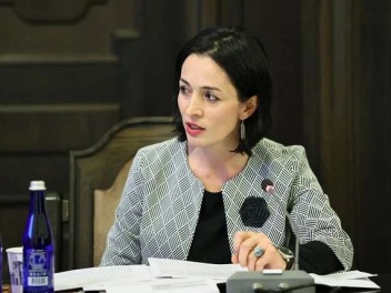 ԿԳՄՍ նախարարը եթերում կպատասխանի քաղաքացիների...