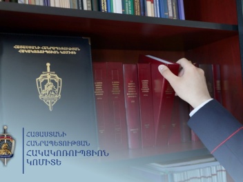 Դասախոսն ուսանողներից պահանջել և ստացել է ընդհանուր 500,000 ՀՀ դրամ կաշառք․ բացահայտում