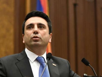«Չանեք նման բան, անձամբ հետևելու եմ». Ալեն Սիմոնյանը նախազգուշացրել է իրավապահներին