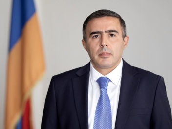Նախորդ արձագանքս՝ հոգեբուժարան այցելելու մասի...