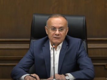 Ադրբեջանը սահմանը լարված է պահում, որ ազդի հայկական կողմի վրա, հասնի իր նպատակներին. Օհանյան