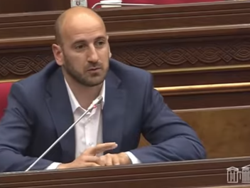FlyOne Armenia-ի դիմումի հիման վրա վարույթ է հարուցվել՝ հիմք ընդունելով անհավասար մրցակցությունը
