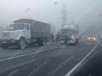 Դիլիջանի ոլորաններում բախվել են «ԶԻԼ 130»-ն ո...