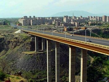 Դավթաշենի կամրջի տակ հայտնաբերվել է երիտասարդ...