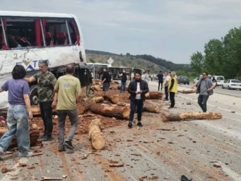 Թուրքիայում խոշոր ավտովթար է տեղի ունեցել