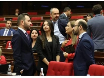 ՔՊ-ական որ կանանց է ընտրում Փաշինյանը․ «Հրապա...