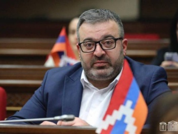 Թիրախավորել են Գառնիկ Դանիելյանի հորեղբորը․«Հ...