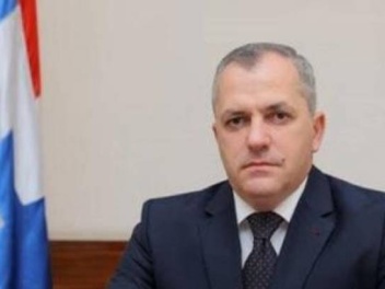 Ճնշման գործիքն Արմեն Աբազյանն է. «Հրապարակ»