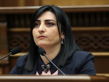 Սիմոնյանի ընկերոջ ՍՊԸ-ից գնվել է ոսկե թզբեհ,...