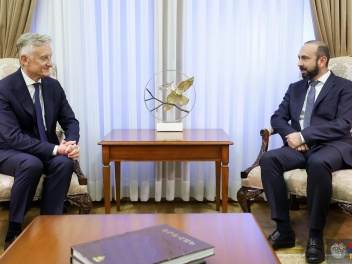 Արարատ Միրզոյանը և Մարեկ Պրավդան անդրադարձել...