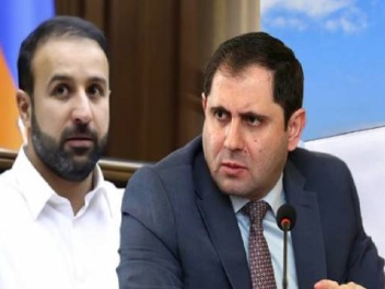 Պապիկյանը հեռացել է ԱԺ-ից, ՔՊ-ականները հանդիպ...
