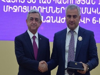 «Ռումբ» Սամվել Կարապետյանի դեմ․ Սերժ Սարգսյանը գործի անցավ