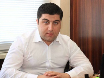Արաբկիր վարչական շրջանի ղեկավար Արամ Ազատյանի...