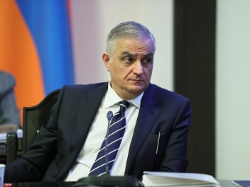 Երևանը կկարողանա քննարկել ԵԱՏՄ-ից դուրս գալու և հնարավոր է մեկ այլ ինտեգրացիոն միավորմանը միանալու հարցը. Մհեր Գրիգորյան