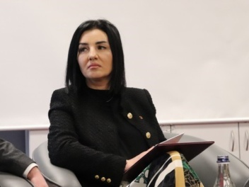 Ոչ թե եկեղեցին է վտանգված, այլ մեր՝ եկեղեցուն...