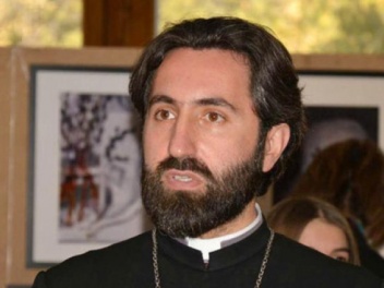 Եկել են Մայր Աթոռ. Սուրբ Էջմիածնից կամ մեզ ամ...
