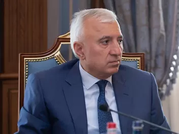 Եկեղեցու ներկայիս կացությունը հարկ է քննարկել...