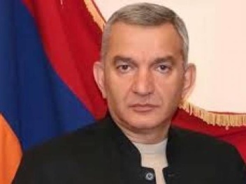 Արտակ Գալստյանին ուզում են զրկել մանդատից. «Հ...