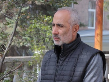Զոհվածի ծնող Արա Ռոստոմյանը ձերբակալվեց