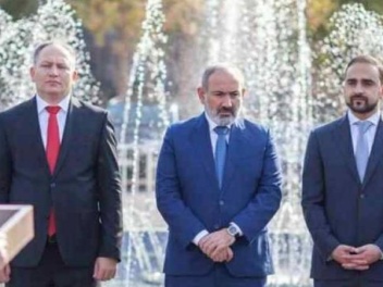 Մանրամասներ՝ Նարեկ Մանուկյանի հեռանալուց․«Հրա...