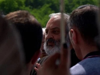 Բագրատ Սրբազանին և ձերբակալված մյուս անձանց Ք...