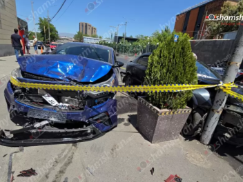 Երևանում «Kia»-ն վրшերթի է ենթարկել մորն ու ո...