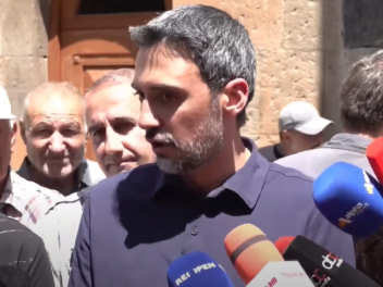 Միջին ծանրության ենթադրյալ հանցանքի դեպքերում նույնիսկ 1 ոստիկան հնարավոր է չի գնում բերման ենթարկելու որևէ անձի, իսկ այսօր տեսանք հազարավոր իրավապահների. Արամ Վարդևանյան