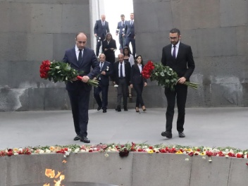 Վրաստանի ՆԳ նախարարն այցելել է Հայոց ցեղասպանության հուշահամալիր