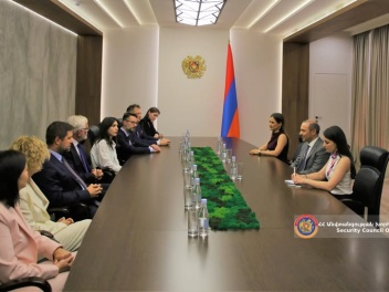 ԱԽ քարտուղարն ընդունել է Լեհաստանի Սեյմի Լեհա...