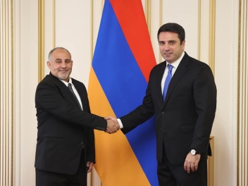 ՀՀ ԱԺ նախագահն ընդունել է Հայաստանում Քուվեյթ...