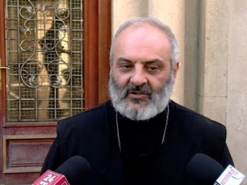 «Ահաբեկչություն ենք արել». Բագրատ Սրբազանը հեգնեց իր նկատմամբ մեղադրանքը