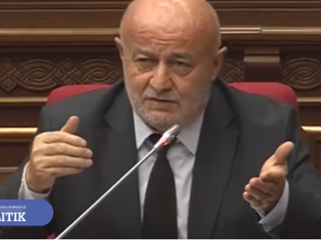 Մեջբերում եք մի բան, ասում եք ուրիշ բան Աղազա...