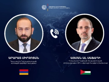 Արարատ Միրզոյանը և Այման Ալ-Սաֆադին մտքեր են...