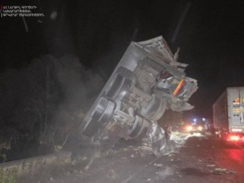 Ավտոցիստեռնը շրջվել է Ողջի գետը