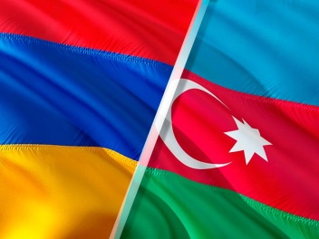 Եվրամիությունը կոչ է արել Ադրբեջանին ու Հայաստանին հնարավորինս շուտ սկսել խաղաղության համաձայնագրի նախագծի ստորագրումն ու վավերացումը