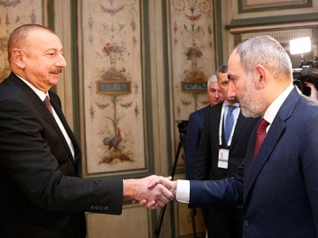 Փաշինյանն աշխատանքային այցով մեկնում է Աբու Դ...