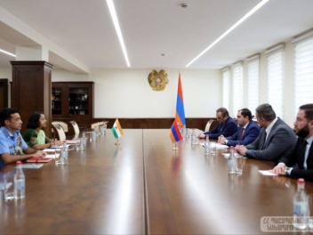 Պապիկյանն ընդունել է Հայաստանում Հնդկաստանի դեսպանին