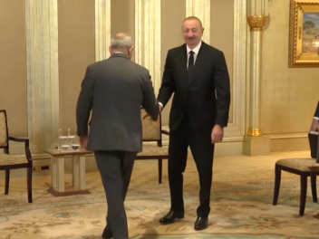 Ավելի քան 2 ժամ տևած Փաշինյան-Ալիև հանդիպումն...